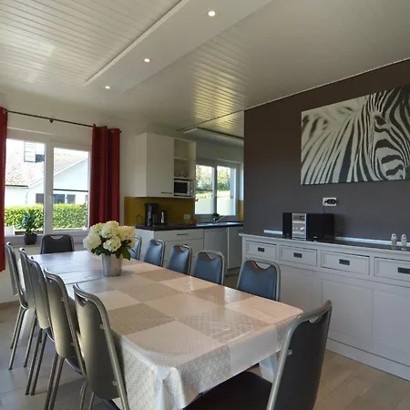 Retreat In Hills *