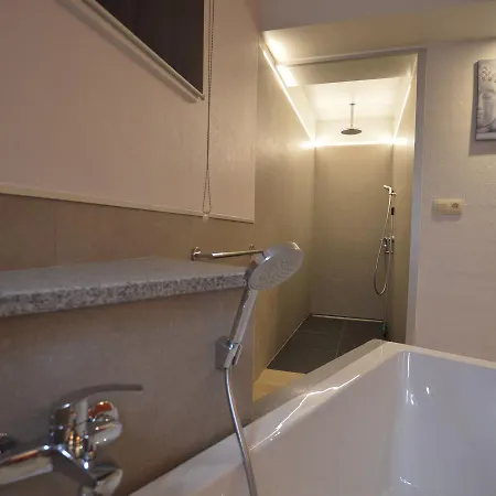 Charming House With Sauna And Many Other Amenities Сasa de vacaciones